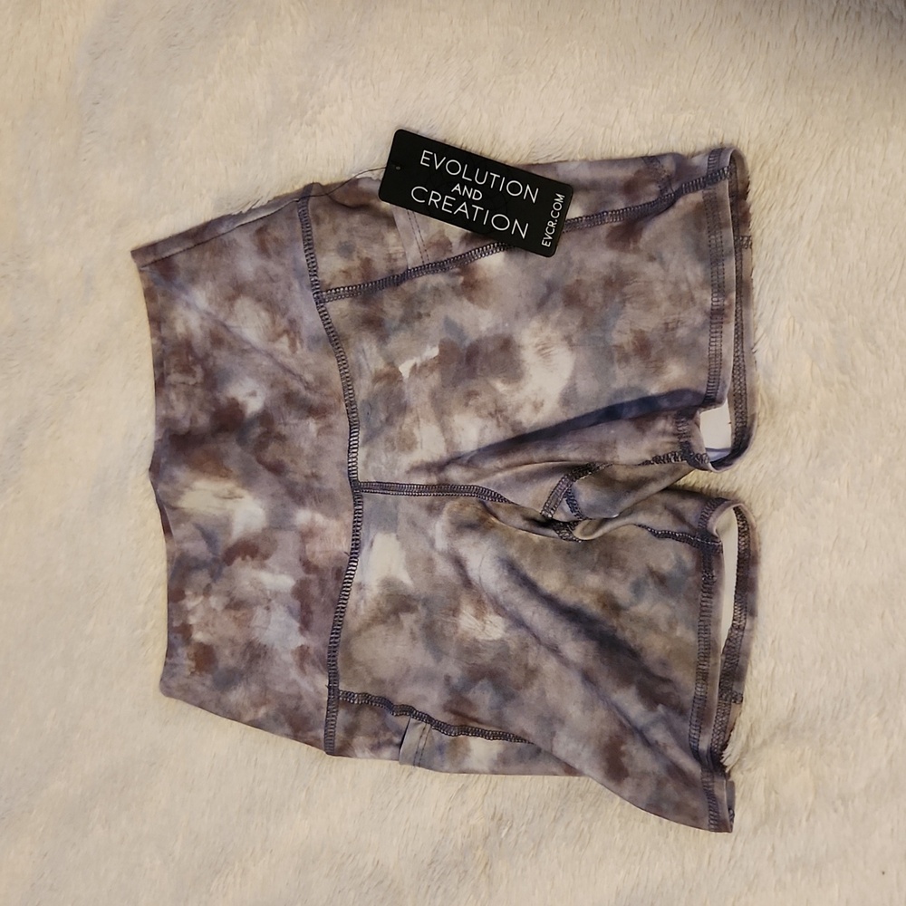 NWT Evolution & Creation Shorts